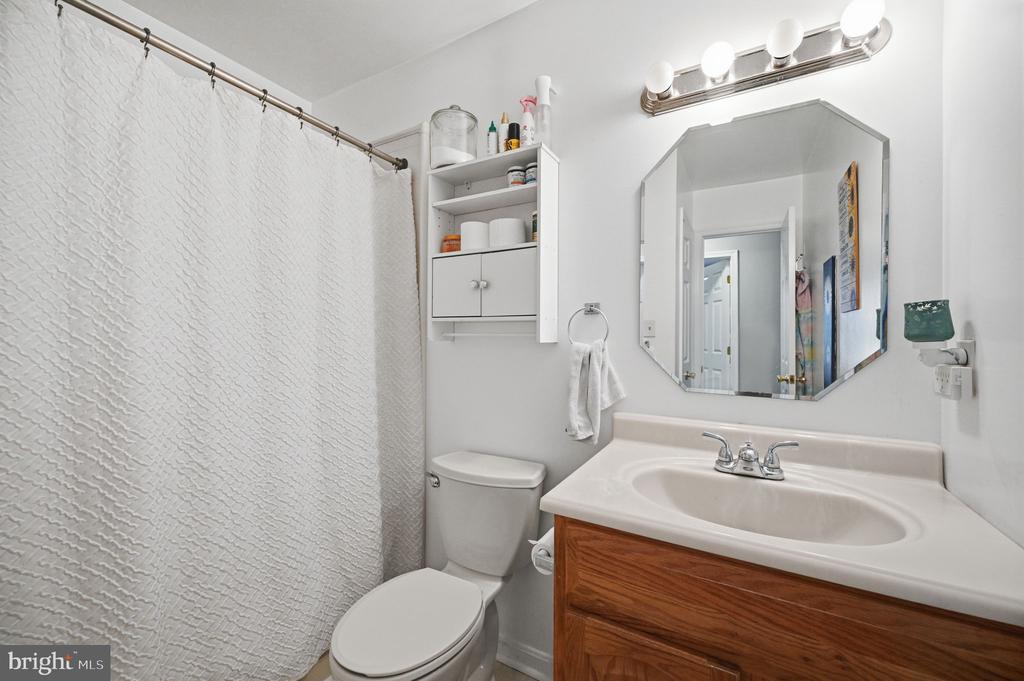 5725 UP A WAY DR, FREDERICKSBURG, Virginia 22407, 3 Bedrooms Bedrooms, ,2 BathroomsBathrooms,Residential,5725 UP A WAY DR,VASP2042152 MLS # VASP2042152 5725 UP A WAY DR, FREDERICKSBURG, Virginia 22407, 3 Bedrooms Bedrooms, ,2 BathroomsBathrooms,Residential,5725 UP A WAY DR,VASP2042152 MLS # VASP2042152
