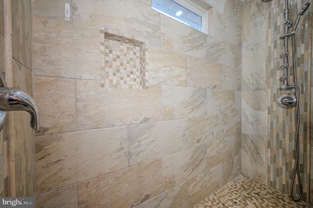 10322 EDINBURGH DR, SPOTSYLVANIA, Virginia 22553, 4 Bedrooms Bedrooms, ,3 BathroomsBathrooms,Residential,10322 EDINBURGH DR,VASP2042236 MLS # VASP2042236 10322 EDINBURGH DR, SPOTSYLVANIA, Virginia 22553, 4 Bedrooms Bedrooms, ,3 BathroomsBathrooms,Residential,10322 EDINBURGH DR,VASP2042236 MLS # VASP2042236