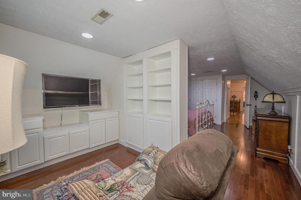 10322 EDINBURGH DR, SPOTSYLVANIA, Virginia 22553, 4 Bedrooms Bedrooms, ,3 BathroomsBathrooms,Residential,10322 EDINBURGH DR,VASP2042236 MLS # VASP2042236 10322 EDINBURGH DR, SPOTSYLVANIA, Virginia 22553, 4 Bedrooms Bedrooms, ,3 BathroomsBathrooms,Residential,10322 EDINBURGH DR,VASP2042236 MLS # VASP2042236