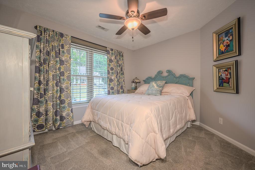 10322 EDINBURGH DR, SPOTSYLVANIA, Virginia 22553, 4 Bedrooms Bedrooms, ,3 BathroomsBathrooms,Residential,10322 EDINBURGH DR,VASP2042236 MLS # VASP2042236 10322 EDINBURGH DR, SPOTSYLVANIA, Virginia 22553, 4 Bedrooms Bedrooms, ,3 BathroomsBathrooms,Residential,10322 EDINBURGH DR,VASP2042236 MLS # VASP2042236