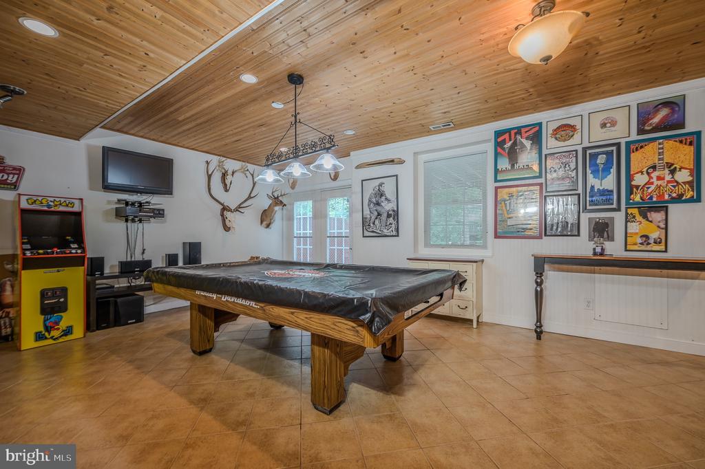 10322 EDINBURGH DR, SPOTSYLVANIA, Virginia 22553, 4 Bedrooms Bedrooms, ,3 BathroomsBathrooms,Residential,10322 EDINBURGH DR,VASP2042236 MLS # VASP2042236 10322 EDINBURGH DR, SPOTSYLVANIA, Virginia 22553, 4 Bedrooms Bedrooms, ,3 BathroomsBathrooms,Residential,10322 EDINBURGH DR,VASP2042236 MLS # VASP2042236