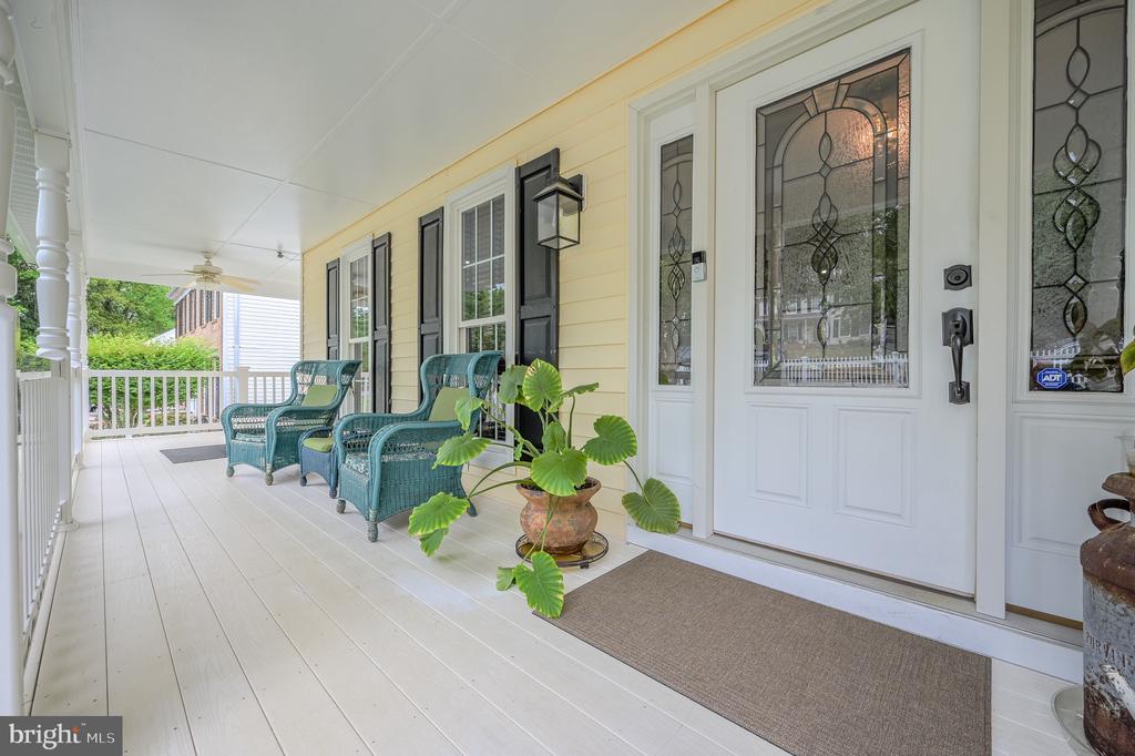 10322 EDINBURGH DR, SPOTSYLVANIA, Virginia 22553, 4 Bedrooms Bedrooms, ,3 BathroomsBathrooms,Residential,10322 EDINBURGH DR,VASP2042236 MLS # VASP2042236 10322 EDINBURGH DR, SPOTSYLVANIA, Virginia 22553, 4 Bedrooms Bedrooms, ,3 BathroomsBathrooms,Residential,10322 EDINBURGH DR,VASP2042236 MLS # VASP2042236