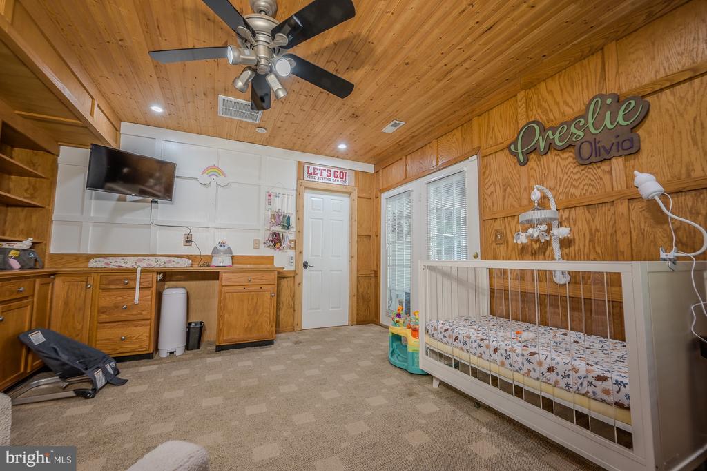 10322 EDINBURGH DR, SPOTSYLVANIA, Virginia 22553, 4 Bedrooms Bedrooms, ,3 BathroomsBathrooms,Residential,10322 EDINBURGH DR,VASP2042236 MLS # VASP2042236 10322 EDINBURGH DR, SPOTSYLVANIA, Virginia 22553, 4 Bedrooms Bedrooms, ,3 BathroomsBathrooms,Residential,10322 EDINBURGH DR,VASP2042236 MLS # VASP2042236