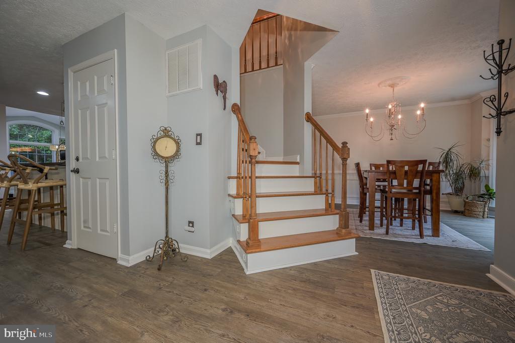 10322 EDINBURGH DR, SPOTSYLVANIA, Virginia 22553, 4 Bedrooms Bedrooms, ,3 BathroomsBathrooms,Residential,10322 EDINBURGH DR,VASP2042236 MLS # VASP2042236 10322 EDINBURGH DR, SPOTSYLVANIA, Virginia 22553, 4 Bedrooms Bedrooms, ,3 BathroomsBathrooms,Residential,10322 EDINBURGH DR,VASP2042236 MLS # VASP2042236