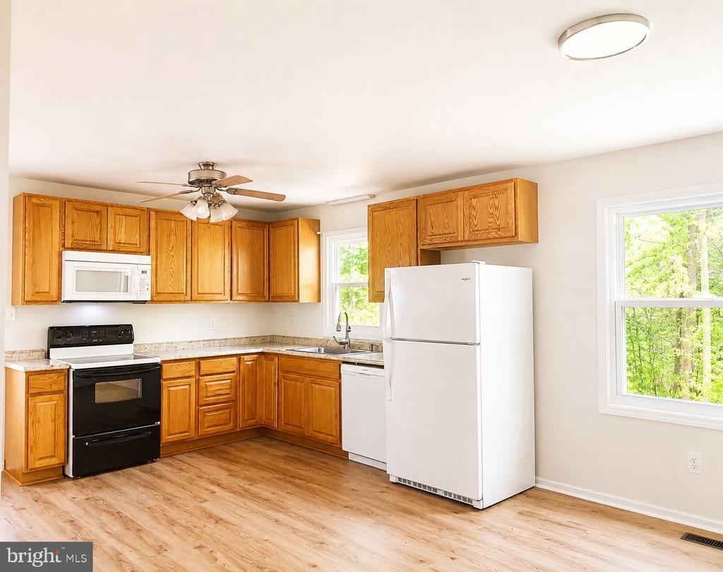 6009 NORANDA DR, MINERAL, Virginia 23117, 3 Bedrooms Bedrooms, ,2 BathroomsBathrooms,Residential,6009 NORANDA DR,VASP2042224 MLS # VASP2042224 6009 NORANDA DR, MINERAL, Virginia 23117, 3 Bedrooms Bedrooms, ,2 BathroomsBathrooms,Residential,6009 NORANDA DR,VASP2042224 MLS # VASP2042224