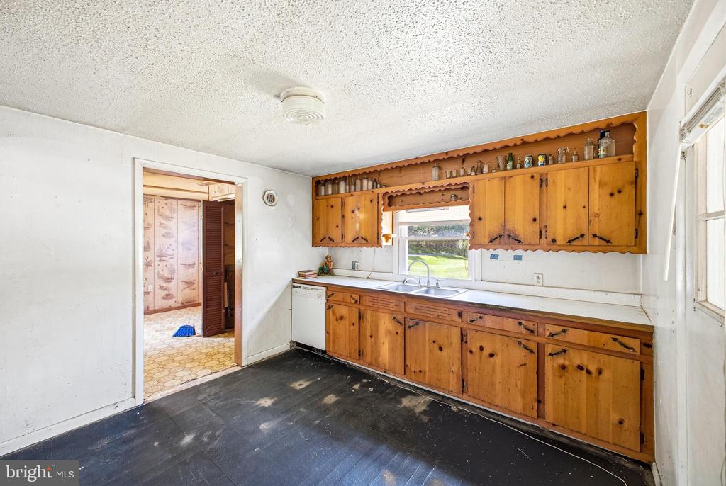 753 STEAM HOLLOW RD, SHENANDOAH, Virginia 22849, 2 Bedrooms Bedrooms, ,1 BathroomBathrooms,Residential,753 STEAM HOLLOW RD,VAPA2006484 MLS # VAPA2006484