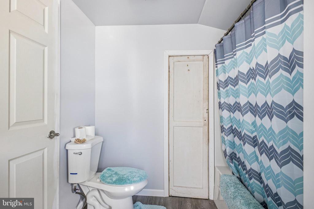 753 STEAM HOLLOW RD, SHENANDOAH, Virginia 22849, 2 Bedrooms Bedrooms, ,1 BathroomBathrooms,Residential,753 STEAM HOLLOW RD,VAPA2006484 MLS # VAPA2006484