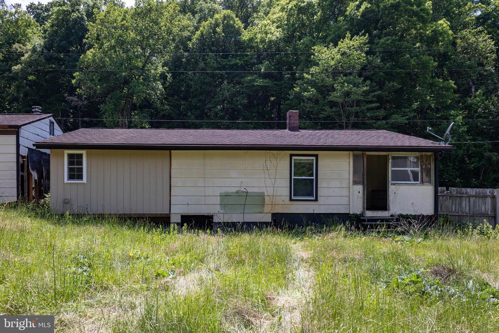 753 STEAM HOLLOW RD, SHENANDOAH, Virginia 22849, 2 Bedrooms Bedrooms, ,1 BathroomBathrooms,Residential,753 STEAM HOLLOW RD,VAPA2006484 MLS # VAPA2006484