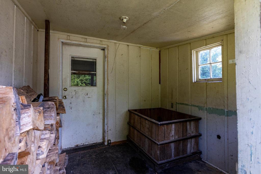 753 STEAM HOLLOW RD, SHENANDOAH, Virginia 22849, 2 Bedrooms Bedrooms, ,1 BathroomBathrooms,Residential,753 STEAM HOLLOW RD,VAPA2006484 MLS # VAPA2006484