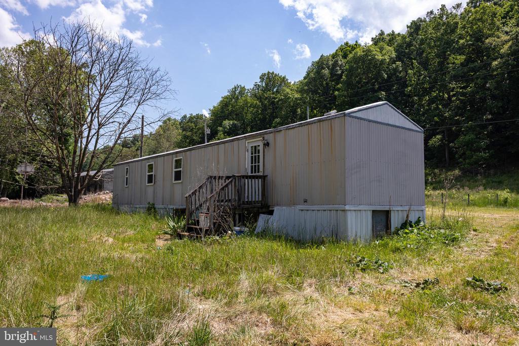 753 STEAM HOLLOW RD, SHENANDOAH, Virginia 22849, 2 Bedrooms Bedrooms, ,1 BathroomBathrooms,Residential,753 STEAM HOLLOW RD,VAPA2006484 MLS # VAPA2006484