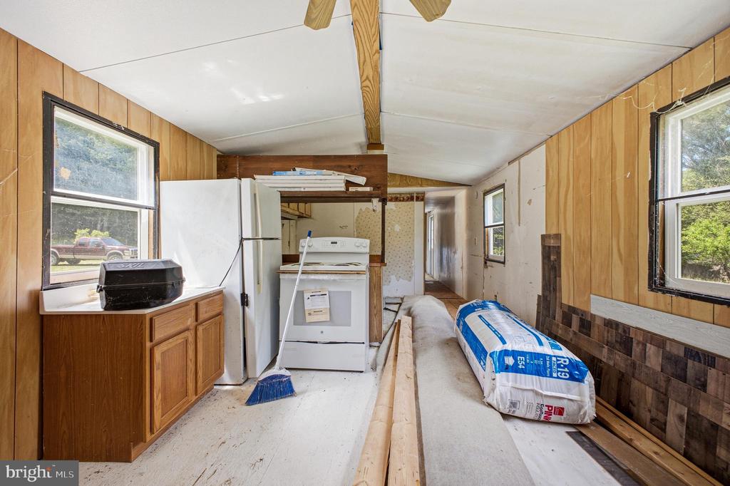 753 STEAM HOLLOW RD, SHENANDOAH, Virginia 22849, 2 Bedrooms Bedrooms, ,1 BathroomBathrooms,Residential,753 STEAM HOLLOW RD,VAPA2006484 MLS # VAPA2006484
