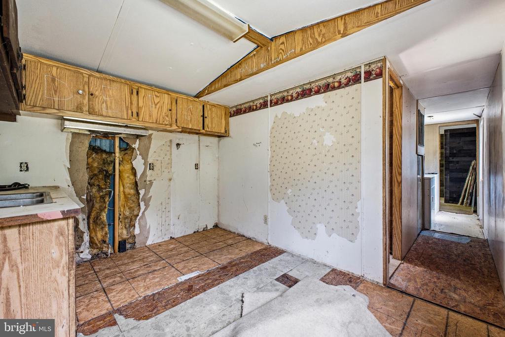 753 STEAM HOLLOW RD, SHENANDOAH, Virginia 22849, 2 Bedrooms Bedrooms, ,1 BathroomBathrooms,Residential,753 STEAM HOLLOW RD,VAPA2006484 MLS # VAPA2006484