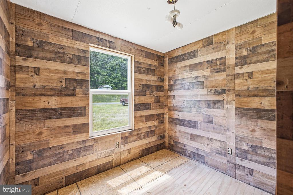 753 STEAM HOLLOW RD, SHENANDOAH, Virginia 22849, 2 Bedrooms Bedrooms, ,1 BathroomBathrooms,Residential,753 STEAM HOLLOW RD,VAPA2006484 MLS # VAPA2006484