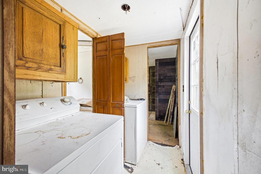 753 STEAM HOLLOW RD, SHENANDOAH, Virginia 22849, 2 Bedrooms Bedrooms, ,1 BathroomBathrooms,Residential,753 STEAM HOLLOW RD,VAPA2006484 MLS # VAPA2006484