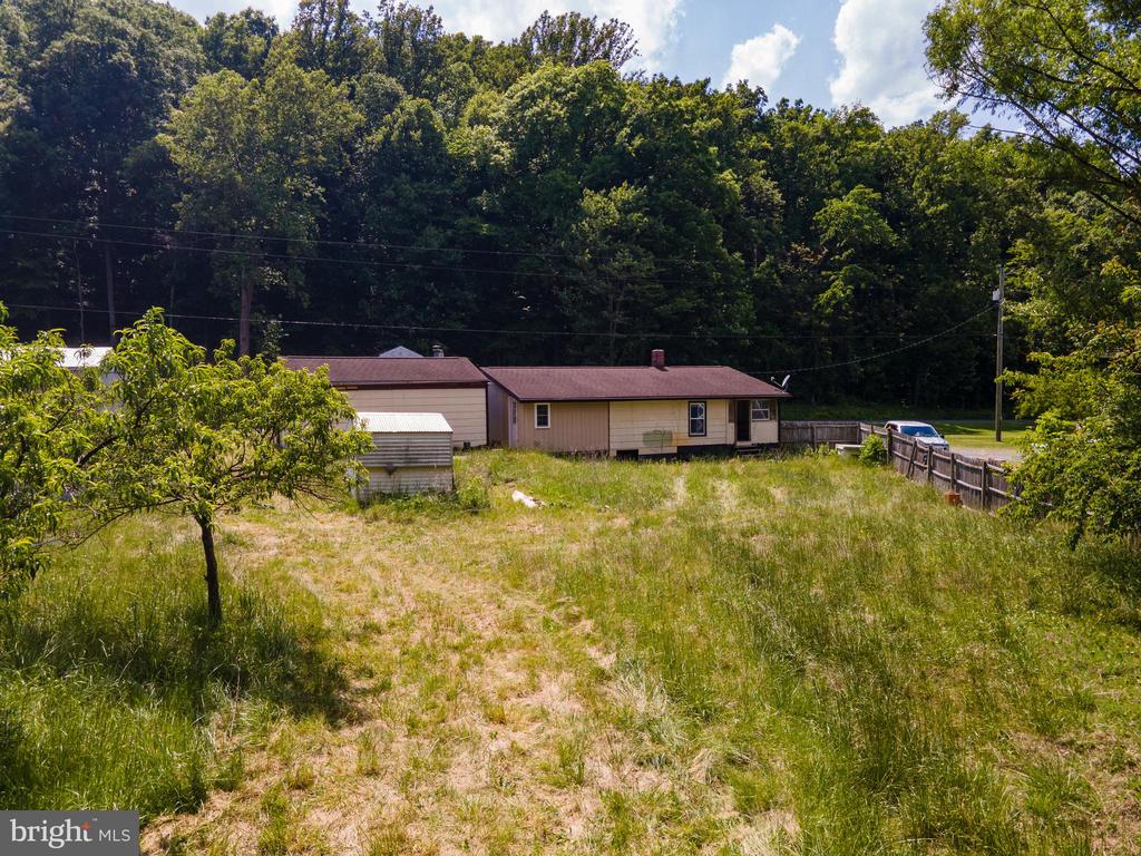 753 STEAM HOLLOW RD, SHENANDOAH, Virginia 22849, 2 Bedrooms Bedrooms, ,1 BathroomBathrooms,Residential,753 STEAM HOLLOW RD,VAPA2006484 MLS # VAPA2006484