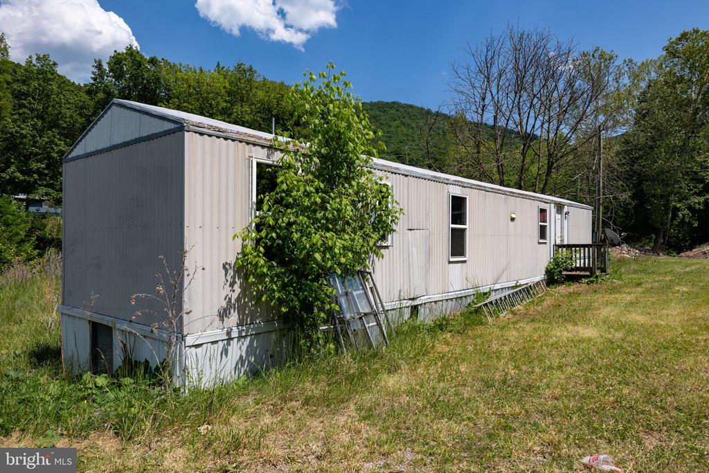 753 STEAM HOLLOW RD, SHENANDOAH, Virginia 22849, 2 Bedrooms Bedrooms, ,1 BathroomBathrooms,Residential,753 STEAM HOLLOW RD,VAPA2006484 MLS # VAPA2006484