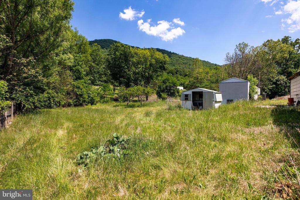 753 STEAM HOLLOW RD, SHENANDOAH, Virginia 22849, 2 Bedrooms Bedrooms, ,1 BathroomBathrooms,Residential,753 STEAM HOLLOW RD,VAPA2006484 MLS # VAPA2006484