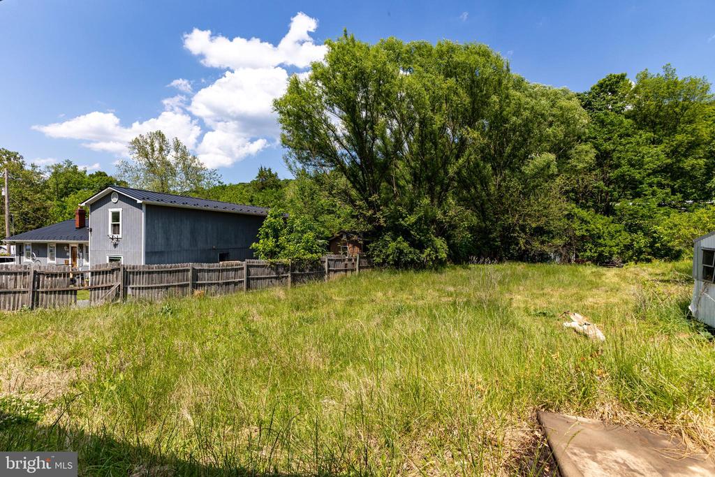 753 STEAM HOLLOW RD, SHENANDOAH, Virginia 22849, 2 Bedrooms Bedrooms, ,1 BathroomBathrooms,Residential,753 STEAM HOLLOW RD,VAPA2006484 MLS # VAPA2006484