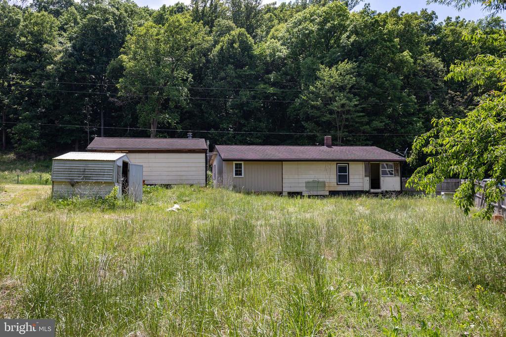 753 STEAM HOLLOW RD, SHENANDOAH, Virginia 22849, 2 Bedrooms Bedrooms, ,1 BathroomBathrooms,Residential,753 STEAM HOLLOW RD,VAPA2006484 MLS # VAPA2006484