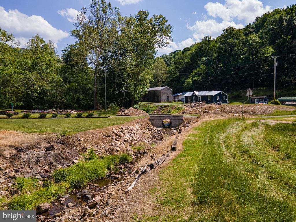 753 STEAM HOLLOW RD, SHENANDOAH, Virginia 22849, 2 Bedrooms Bedrooms, ,1 BathroomBathrooms,Residential,753 STEAM HOLLOW RD,VAPA2006484 MLS # VAPA2006484