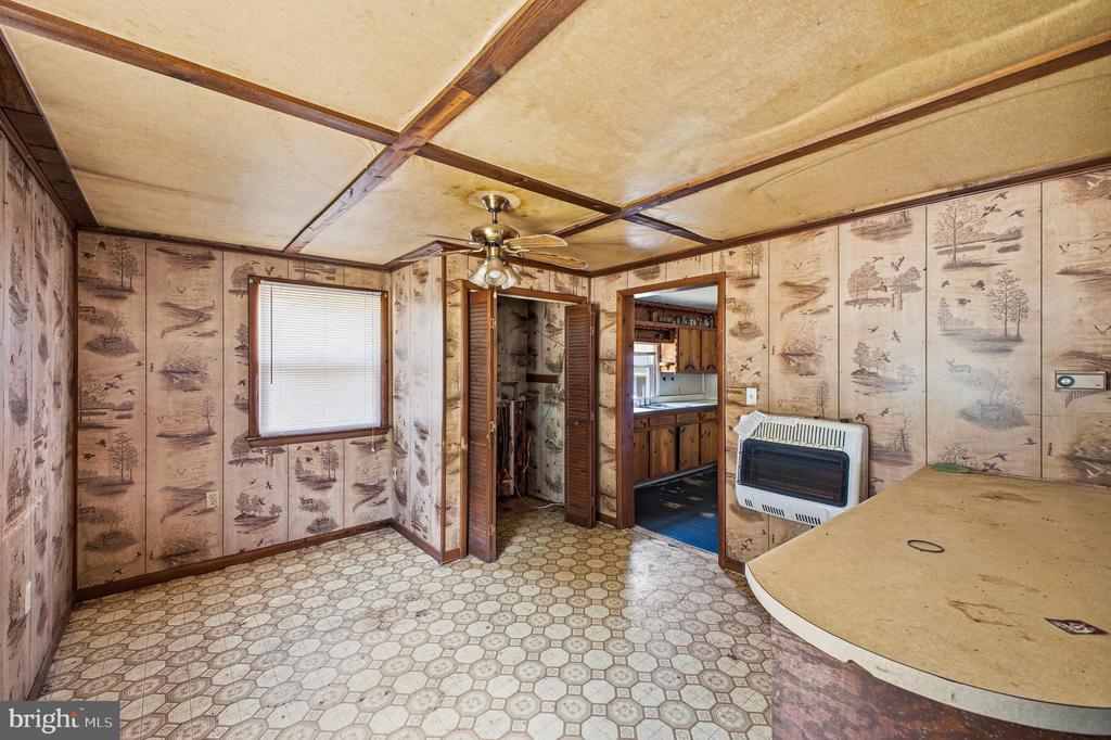 753 STEAM HOLLOW RD, SHENANDOAH, Virginia 22849, 2 Bedrooms Bedrooms, ,1 BathroomBathrooms,Residential,753 STEAM HOLLOW RD,VAPA2006484 MLS # VAPA2006484