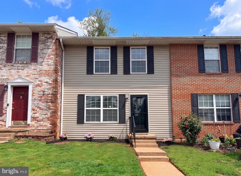 332 LAFAYETTE DR, CULPEPER, Virginia 22701, 3 Bedrooms Bedrooms, ,1 BathroomBathrooms,Residential,332 LAFAYETTE DR,VACU2013702 MLS # VACU2013702