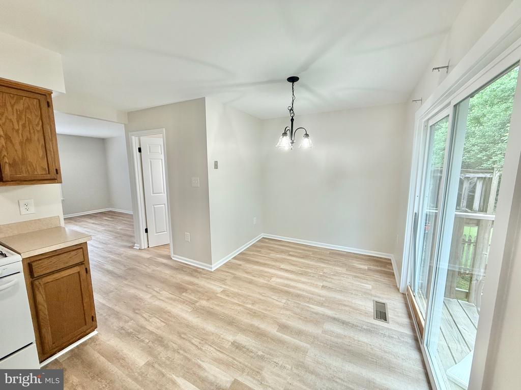 332 LAFAYETTE DR, CULPEPER, Virginia 22701, 3 Bedrooms Bedrooms, ,1 BathroomBathrooms,Residential,332 LAFAYETTE DR,VACU2013702 MLS # VACU2013702