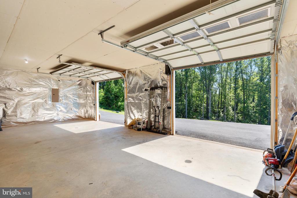5331 MERRY OAKS RD, THE PLAINS, Virginia 20198, 3 Bedrooms Bedrooms, ,2 BathroomsBathrooms,Residential,5331 MERRY OAKS RD,VAFQ2022126 MLS # VAFQ2022126 5331 MERRY OAKS RD, THE PLAINS, Virginia 20198, 3 Bedrooms Bedrooms, ,2 BathroomsBathrooms,Residential,5331 MERRY OAKS RD,VAFQ2022126 MLS # VAFQ2022126