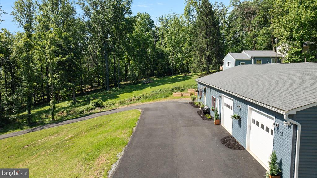 5331 MERRY OAKS RD, THE PLAINS, Virginia 20198, 3 Bedrooms Bedrooms, ,2 BathroomsBathrooms,Residential,5331 MERRY OAKS RD,VAFQ2022126 MLS # VAFQ2022126 5331 MERRY OAKS RD, THE PLAINS, Virginia 20198, 3 Bedrooms Bedrooms, ,2 BathroomsBathrooms,Residential,5331 MERRY OAKS RD,VAFQ2022126 MLS # VAFQ2022126