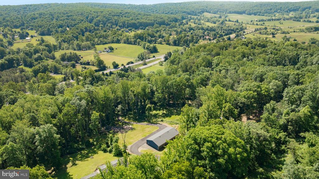 5331 MERRY OAKS RD, THE PLAINS, Virginia 20198, 3 Bedrooms Bedrooms, ,2 BathroomsBathrooms,Residential,5331 MERRY OAKS RD,VAFQ2022126 MLS # VAFQ2022126 5331 MERRY OAKS RD, THE PLAINS, Virginia 20198, 3 Bedrooms Bedrooms, ,2 BathroomsBathrooms,Residential,5331 MERRY OAKS RD,VAFQ2022126 MLS # VAFQ2022126
