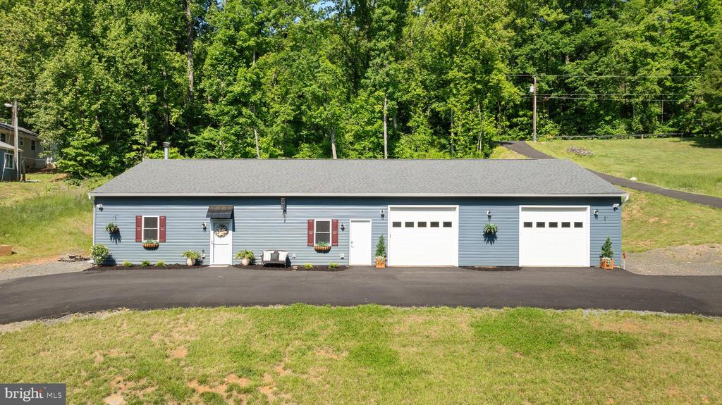 5331 MERRY OAKS RD, THE PLAINS, Virginia 20198, 3 Bedrooms Bedrooms, ,2 BathroomsBathrooms,Residential,5331 MERRY OAKS RD,VAFQ2022126 MLS # VAFQ2022126 5331 MERRY OAKS RD, THE PLAINS, Virginia 20198, 3 Bedrooms Bedrooms, ,2 BathroomsBathrooms,Residential,5331 MERRY OAKS RD,VAFQ2022126 MLS # VAFQ2022126