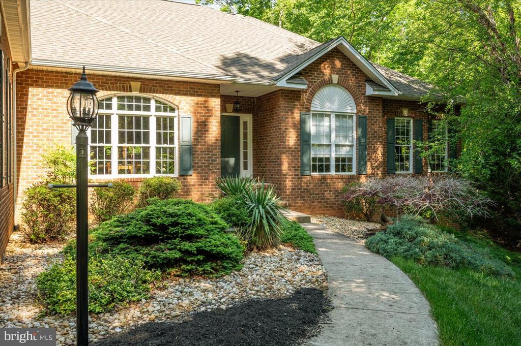 6134 WALKERS HOLLOW WAY, LOCUST GROVE, Virginia 22508, 5 Bedrooms Bedrooms, ,4 BathroomsBathrooms,Residential,6134 WALKERS HOLLOW WAY,VAOR2014254 MLS # VAOR2014254 6134 WALKERS HOLLOW WAY, LOCUST GROVE, Virginia 22508, 5 Bedrooms Bedrooms, ,4 BathroomsBathrooms,Residential,6134 WALKERS HOLLOW WAY,VAOR2014254 MLS # VAOR2014254