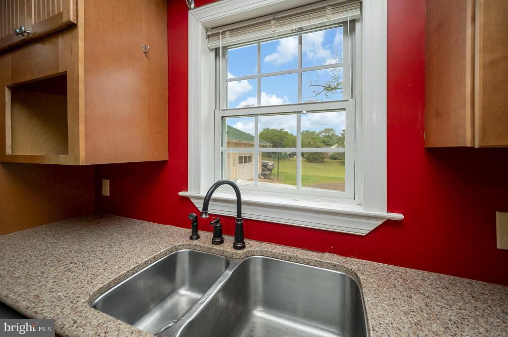 23202 VILLAGE RD, UNIONVILLE, Virginia 22567, 4 Bedrooms Bedrooms, ,3 BathroomsBathrooms,Residential,23202 VILLAGE RD,VAOR2014260 MLS # VAOR2014260