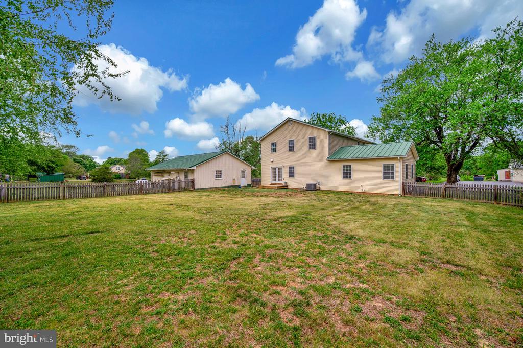 23202 VILLAGE RD, UNIONVILLE, Virginia 22567, 4 Bedrooms Bedrooms, ,3 BathroomsBathrooms,Residential,23202 VILLAGE RD,VAOR2014260 MLS # VAOR2014260