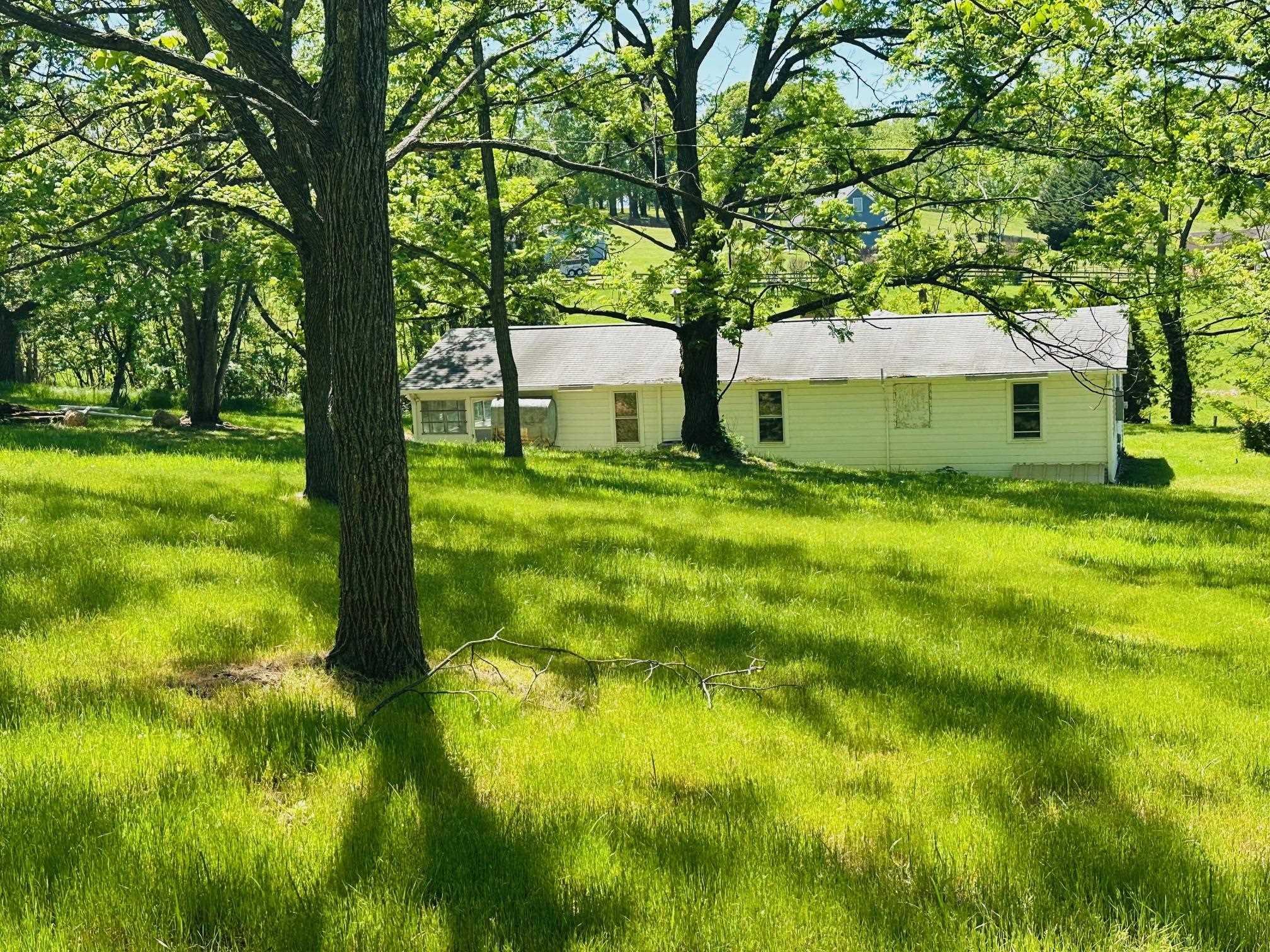 79 ROCKY LN, STUARTS DRAFT, Virginia 24477, 3 Bedrooms Bedrooms, ,1 BathroomBathrooms,Residential,79 Rocky Lane, Stuarts Draft, VA,79 ROCKY LN,676672 MLS # 676672