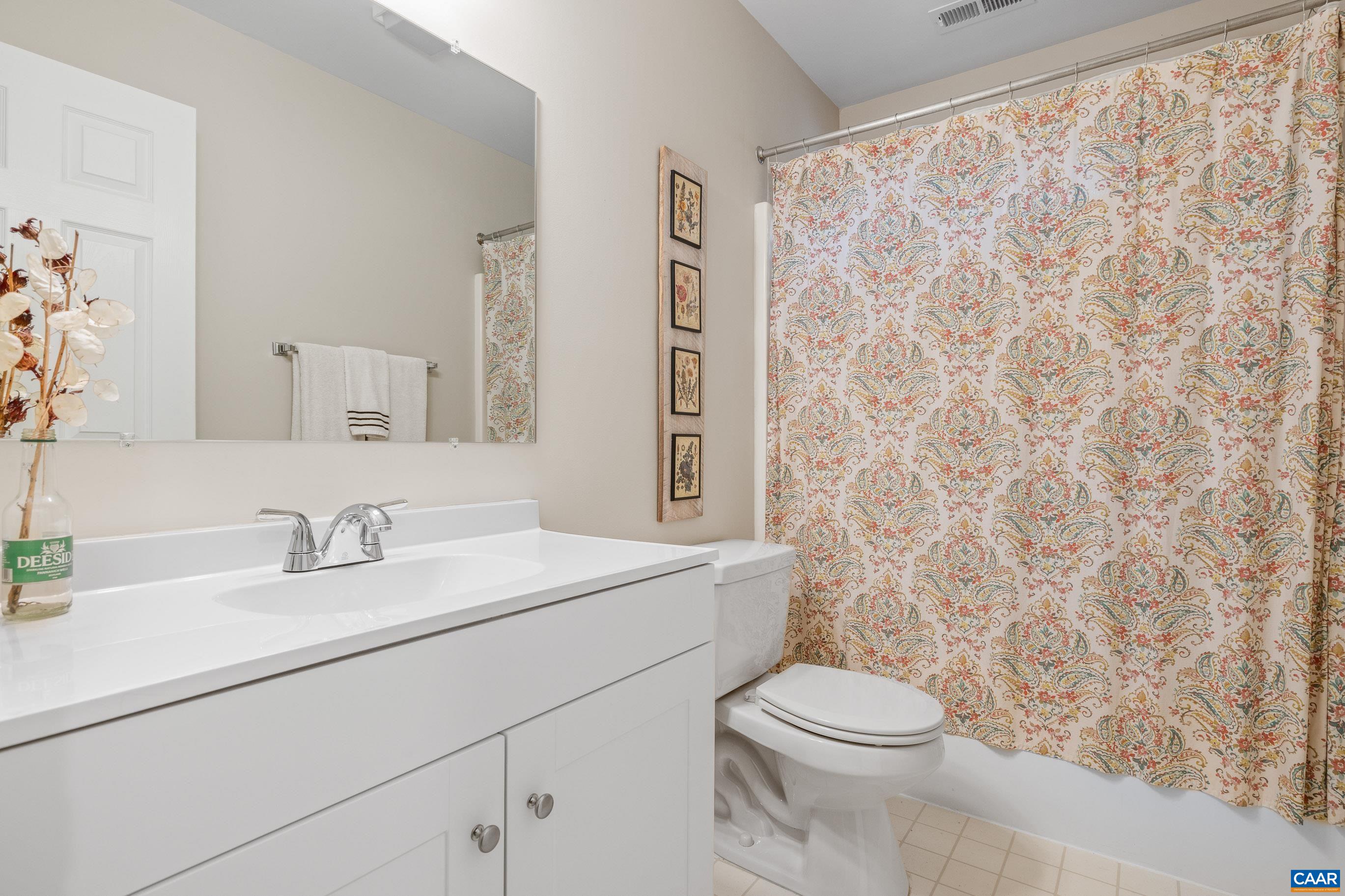 295 BLACKTHORN LN, CHARLOTTESVILLE, Virginia 22902, 3 Bedrooms Bedrooms, ,2 BathroomsBathrooms,Residential,295 BLACKTHORN LN,677449 MLS # 677449
