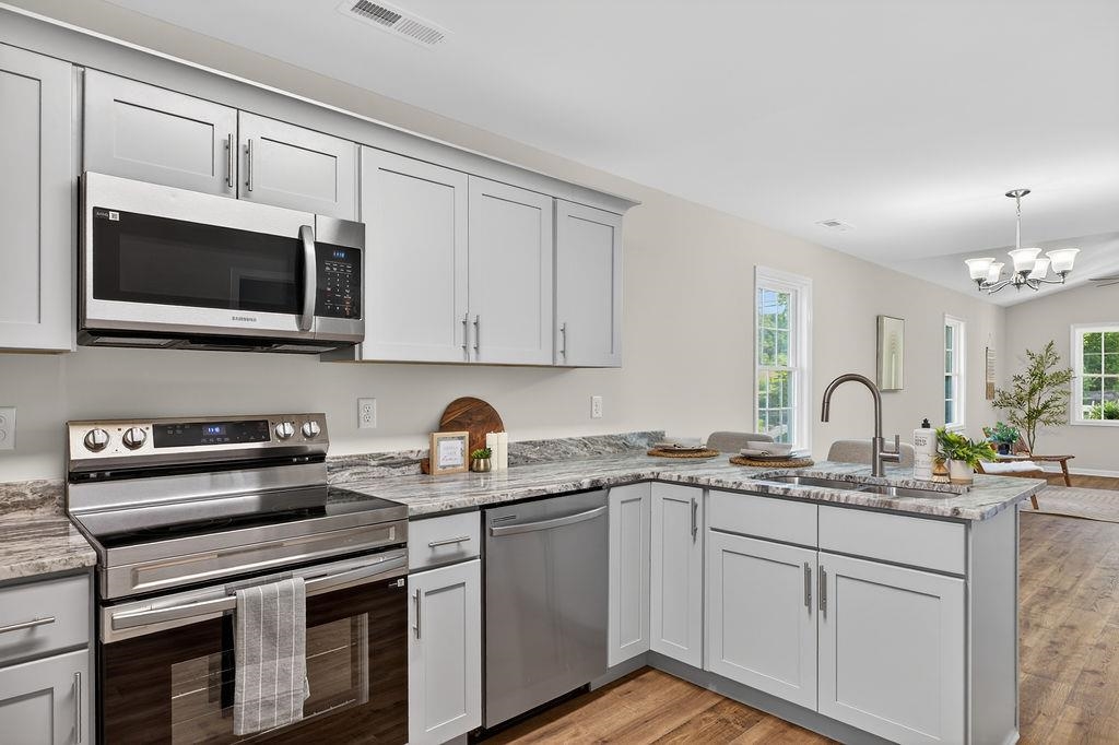 638 C ST, STAUNTON, Virginia 24401, 3 Bedrooms Bedrooms, ,2 BathroomsBathrooms,Residential,638 C ST,677495 MLS # 677495 638 C ST, STAUNTON, Virginia 24401, 3 Bedrooms Bedrooms, ,2 BathroomsBathrooms,Residential,638 C ST,677495 MLS # 677495
