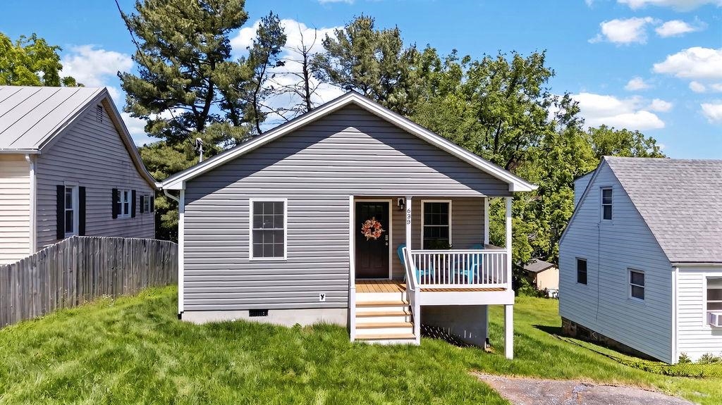 638 C ST, STAUNTON, Virginia 24401, 3 Bedrooms Bedrooms, ,2 BathroomsBathrooms,Residential,638 C ST,677495 MLS # 677495 638 C ST, STAUNTON, Virginia 24401, 3 Bedrooms Bedrooms, ,2 BathroomsBathrooms,Residential,638 C ST,677495 MLS # 677495