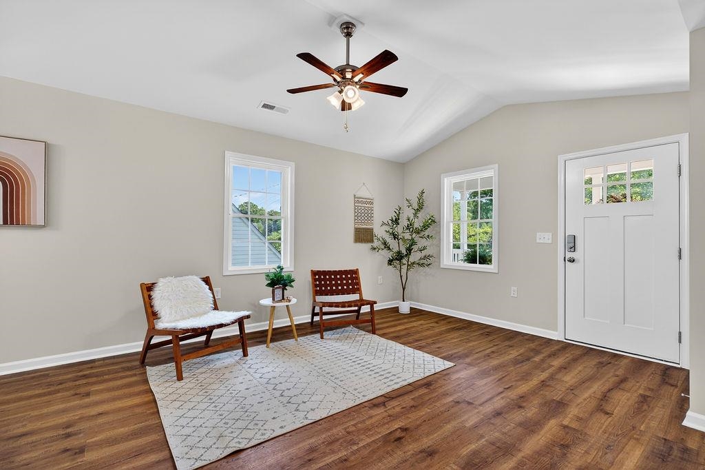 638 C ST, STAUNTON, Virginia 24401, 3 Bedrooms Bedrooms, ,2 BathroomsBathrooms,Residential,638 C ST,677495 MLS # 677495 638 C ST, STAUNTON, Virginia 24401, 3 Bedrooms Bedrooms, ,2 BathroomsBathrooms,Residential,638 C ST,677495 MLS # 677495