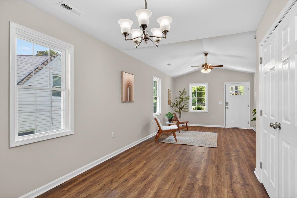 638 C ST, STAUNTON, Virginia 24401, 3 Bedrooms Bedrooms, ,2 BathroomsBathrooms,Residential,638 C ST,677495 MLS # 677495 638 C ST, STAUNTON, Virginia 24401, 3 Bedrooms Bedrooms, ,2 BathroomsBathrooms,Residential,638 C ST,677495 MLS # 677495