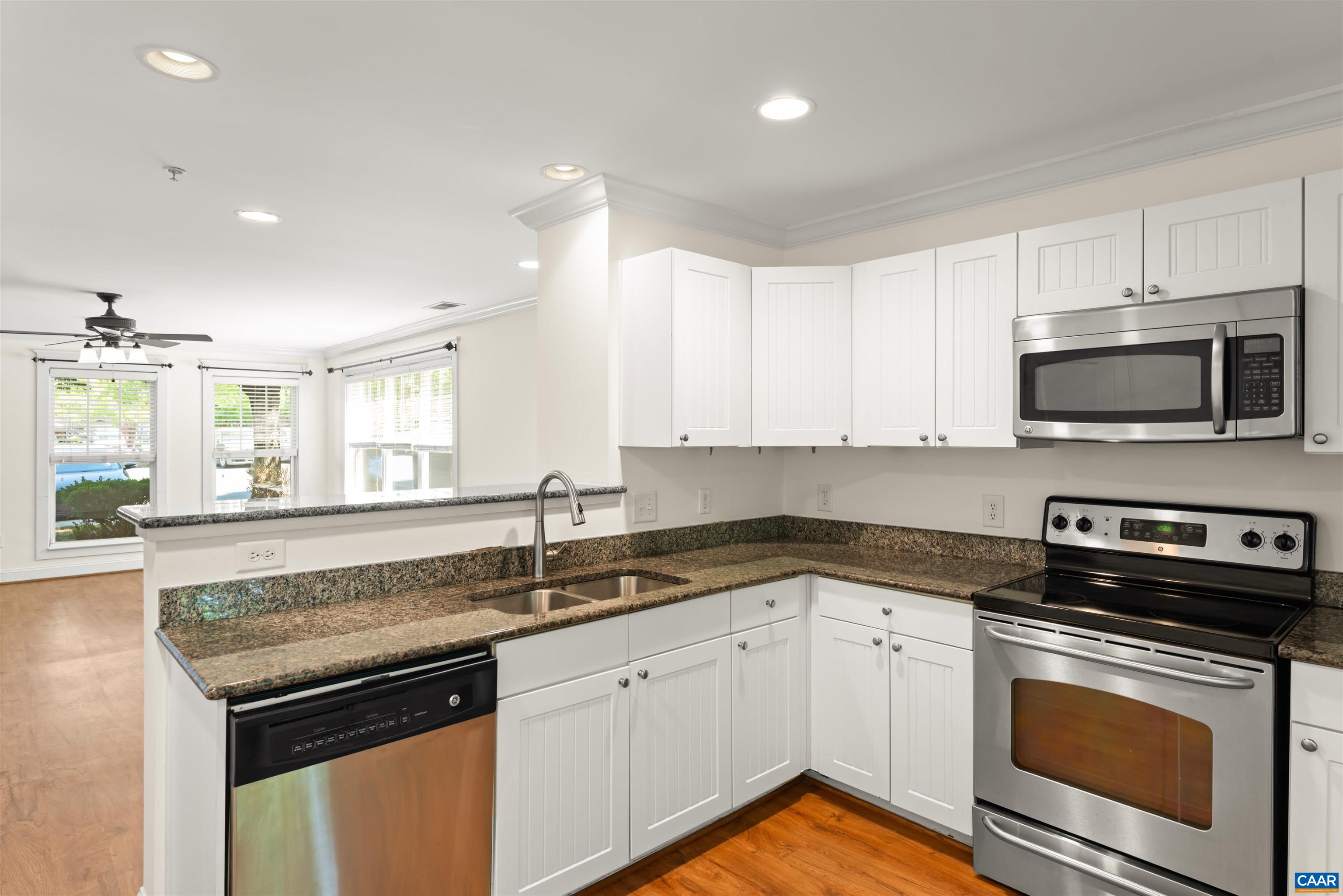 1840 CANDLEWOOD CT, CHARLOTTESVILLE, Virginia 22903, 2 Bedrooms Bedrooms, ,2 BathroomsBathrooms,Residential,1840 CANDLEWOOD CT,677497 MLS # 677497 1840 CANDLEWOOD CT, CHARLOTTESVILLE, Virginia 22903, 2 Bedrooms Bedrooms, ,2 BathroomsBathrooms,Residential,1840 CANDLEWOOD CT,677497 MLS # 677497