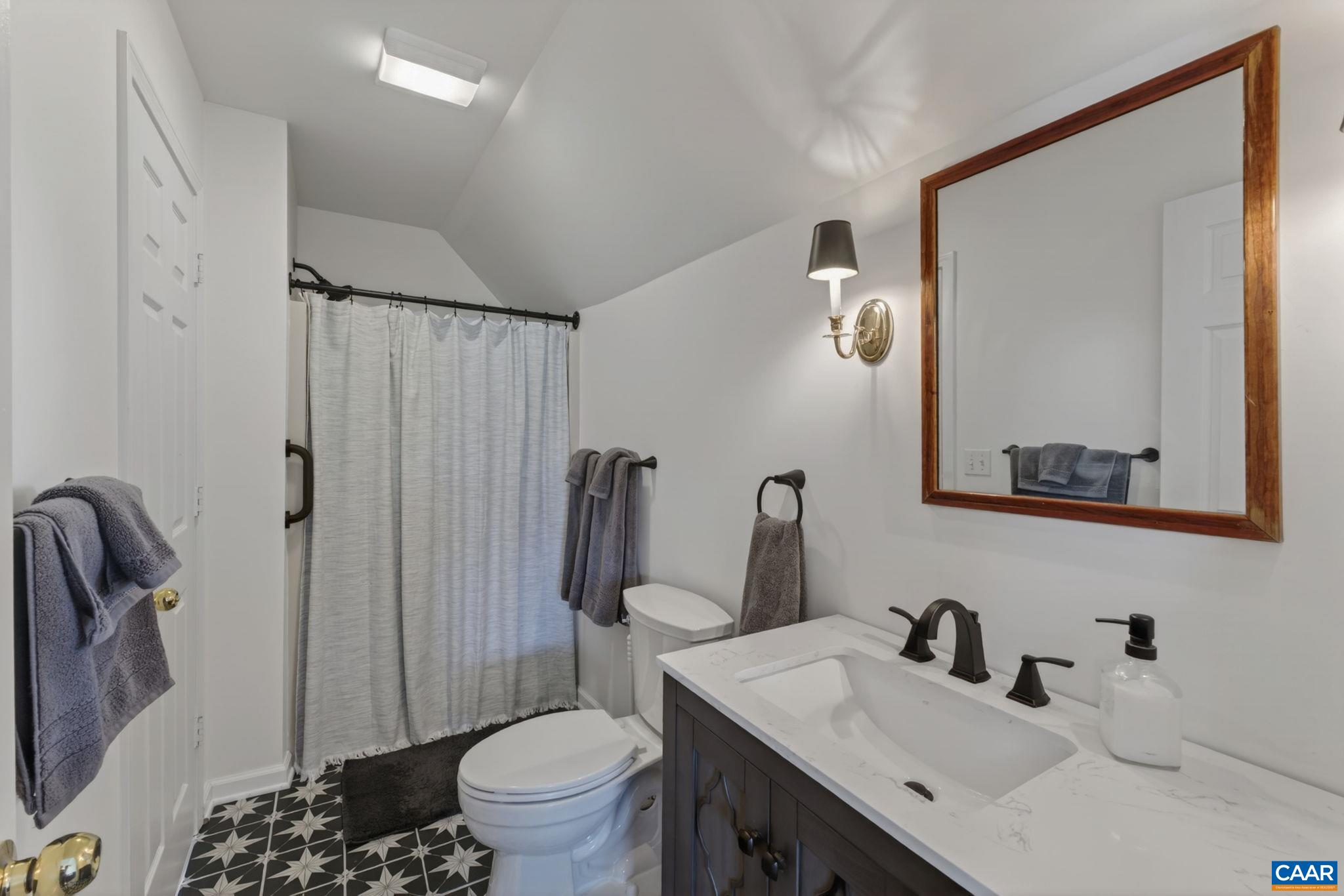 380 BALLENGER LN, PALMYRA, Virginia 22963, 5 Bedrooms Bedrooms, ,4 BathroomsBathrooms,Residential,380 BALLENGER LN,677498 MLS # 677498 380 BALLENGER LN, PALMYRA, Virginia 22963, 5 Bedrooms Bedrooms, ,4 BathroomsBathrooms,Residential,380 BALLENGER LN,677498 MLS # 677498