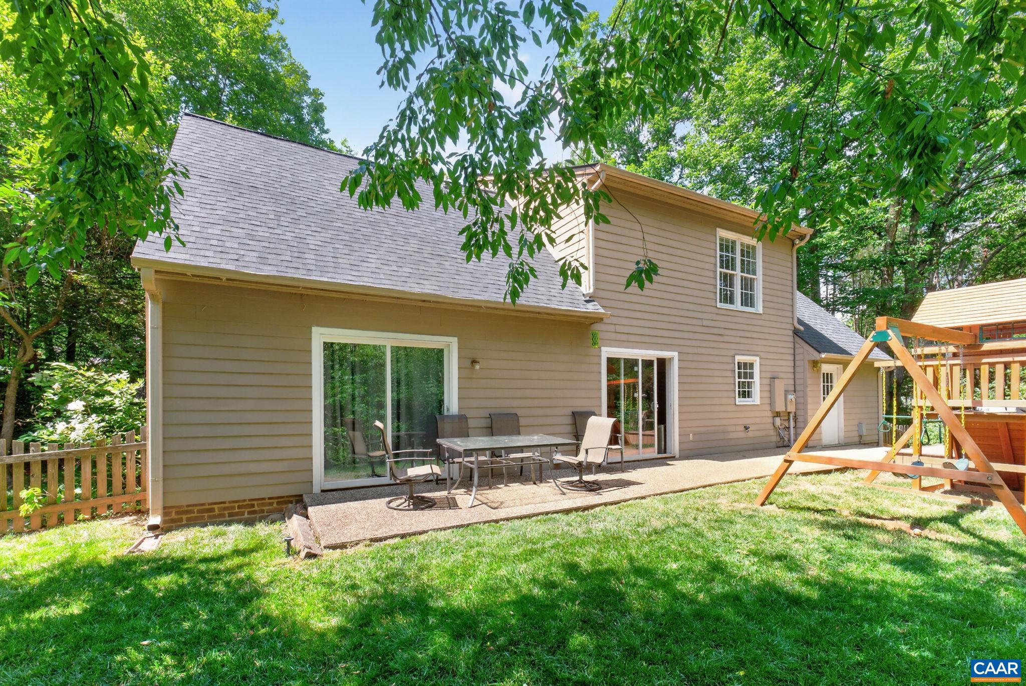 305 STARCREST RD, CHARLOTTESVILLE, Virginia 22902, 3 Bedrooms Bedrooms, ,2 BathroomsBathrooms,Residential,305 STARCREST RD,677504 MLS # 677504