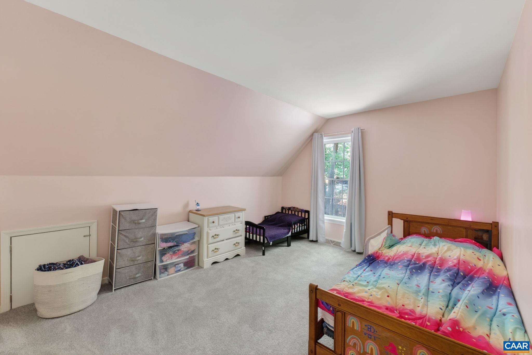 305 STARCREST RD, CHARLOTTESVILLE, Virginia 22902, 3 Bedrooms Bedrooms, ,2 BathroomsBathrooms,Residential,305 STARCREST RD,677504 MLS # 677504