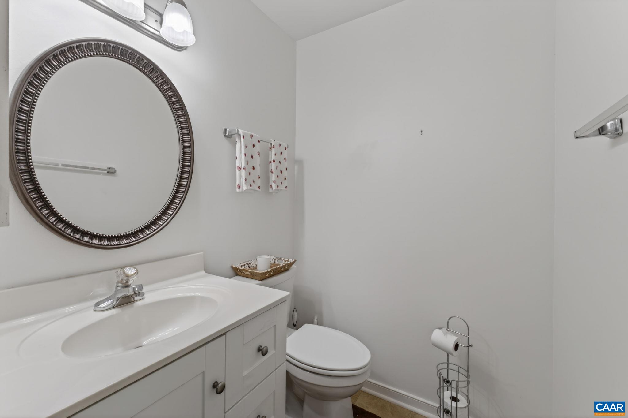 305 STARCREST RD, CHARLOTTESVILLE, Virginia 22902, 3 Bedrooms Bedrooms, ,2 BathroomsBathrooms,Residential,305 STARCREST RD,677504 MLS # 677504
