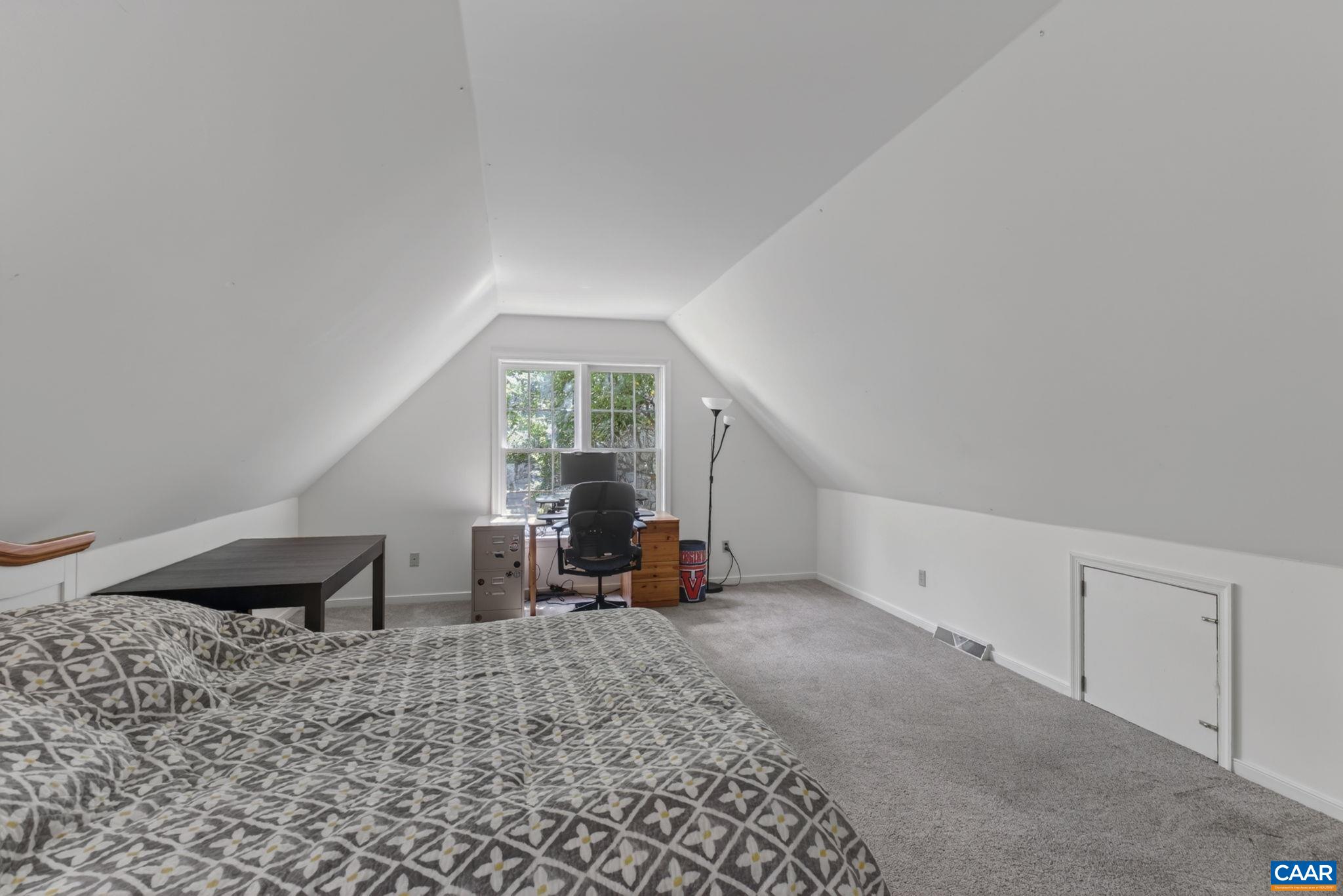 305 STARCREST RD, CHARLOTTESVILLE, Virginia 22902, 3 Bedrooms Bedrooms, ,2 BathroomsBathrooms,Residential,305 STARCREST RD,677504 MLS # 677504