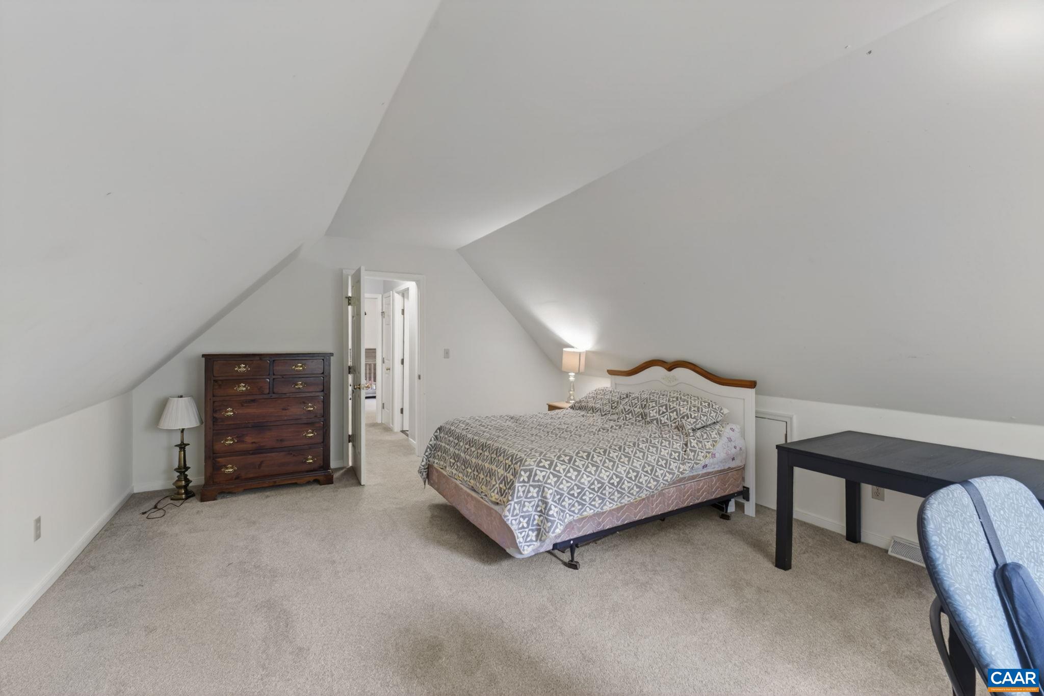 305 STARCREST RD, CHARLOTTESVILLE, Virginia 22902, 3 Bedrooms Bedrooms, ,2 BathroomsBathrooms,Residential,305 STARCREST RD,677504 MLS # 677504