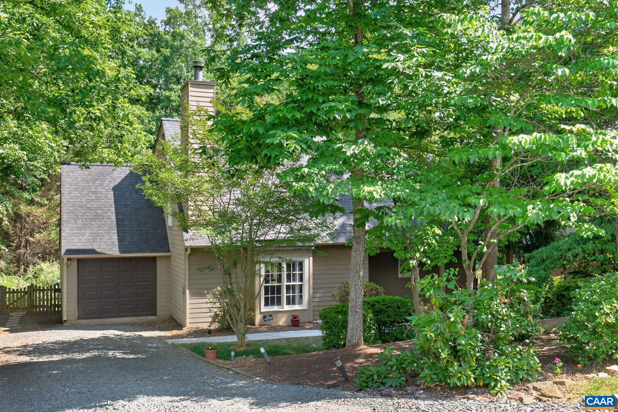 305 STARCREST RD, CHARLOTTESVILLE, Virginia 22902, 3 Bedrooms Bedrooms, ,2 BathroomsBathrooms,Residential,305 STARCREST RD,677504 MLS # 677504