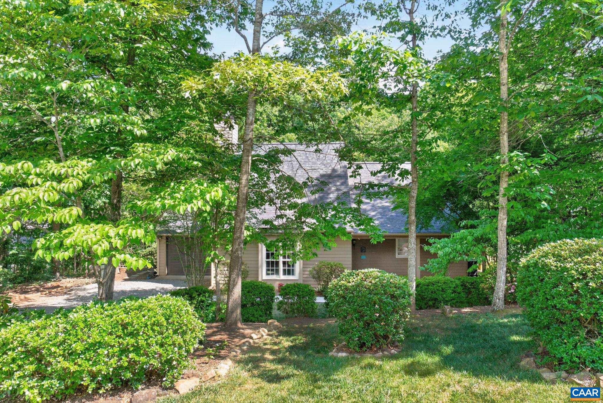 305 STARCREST RD, CHARLOTTESVILLE, Virginia 22902, 3 Bedrooms Bedrooms, ,2 BathroomsBathrooms,Residential,305 STARCREST RD,677504 MLS # 677504