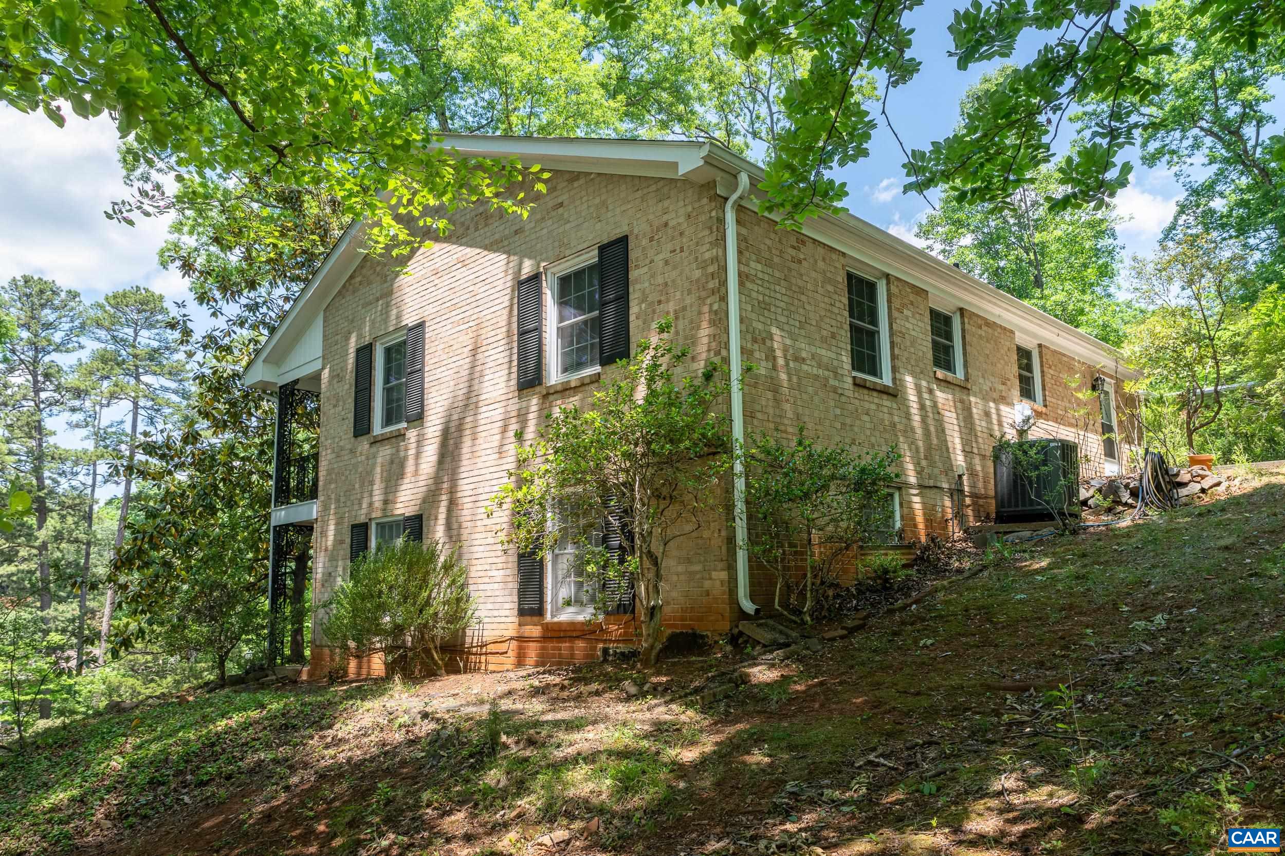2200 BRANDYWINE DR, CHARLOTTESVILLE, Virginia 22901, 4 Bedrooms Bedrooms, ,2 BathroomsBathrooms,Residential,2200 BRANDYWINE DR,677509 MLS # 677509 2200 BRANDYWINE DR, CHARLOTTESVILLE, Virginia 22901, 4 Bedrooms Bedrooms, ,2 BathroomsBathrooms,Residential,2200 BRANDYWINE DR,677509 MLS # 677509